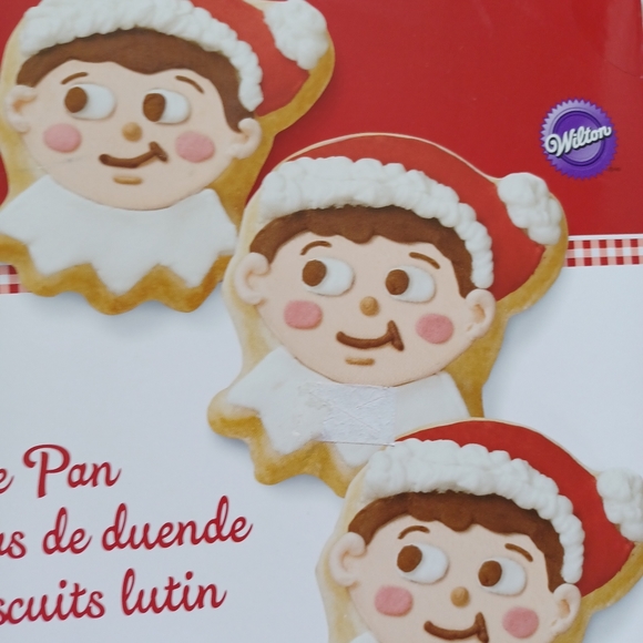 Elf On The Shelf Cookie Cake Pan - Picture 3 of 3